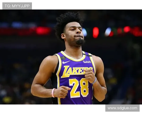 奎因坚定信心带领鹈鹕重返巅峰目标展现团队实力与决心